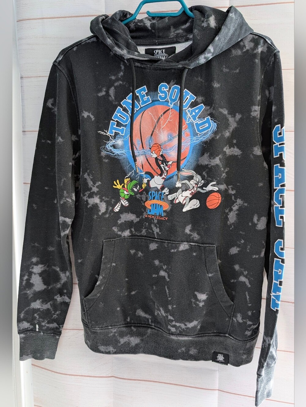 Aeropostale Space Jam Tune Squad Black Tie-Dye Graphic Hoodie Size Medium